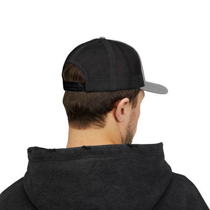Dumbbell Pulse - Snapback Cap