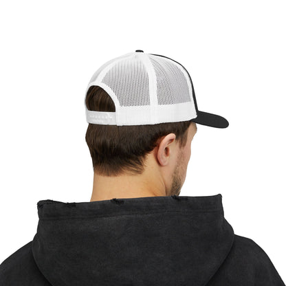 Dumbbell Pulse - Snapback Cap